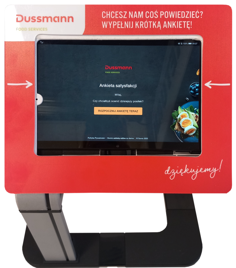 Device with touchscreen